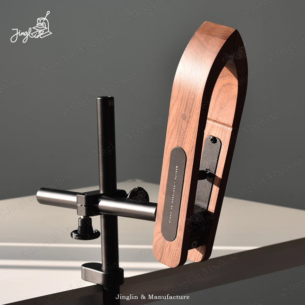 Maxita Stitching Pony: Full View of the Ergonomic, 360-Degree Rotating Leather Clamp.